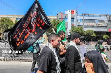 عکس‌هایی از مراسم جاماندگان اربعین در مشهد (۴ شهریور ۱۴۰۳)