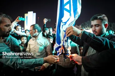 جشن مردم مشهد در حمایت از مردم فلسطین و عملیات «طوفان الاقصی»