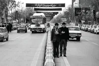 این رستخیز عام که نامش محرم است