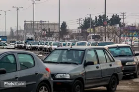 دلالان و فروشندگان از بازار خودرو خارج شدند+ جدول قیمت روز خودرو