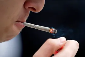 عوارض خطرناک مصرف همزمان دارو و سیگار