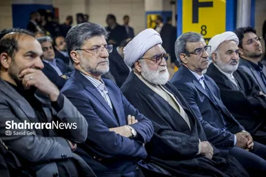 گزارش تصویری | بهره‌برداری از پارکینگ طبقاتی «توحید» میدان شهدای مشهد (۷ آذر ۱۴۰۳)