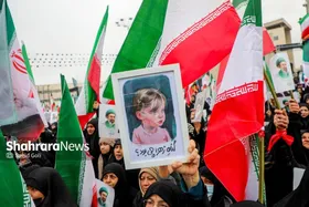 ویدئو| وقتی یک کودک مشهدی با عشقش به رهبری، مردم را همراه خود می&zwnj;کند