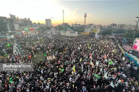 جشن بزرگ خانوادگی امام رضایی&zwnj;ها در مشهد برگزار شد | شادمانی زائران و مجاوران در شب میلاد امام مهربانی&zwnj;ها + فیلم