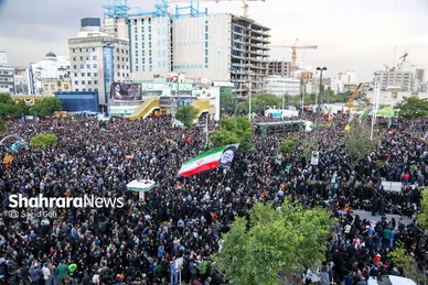 مشهد در ماتم رئیس جمهور شهید (۲)