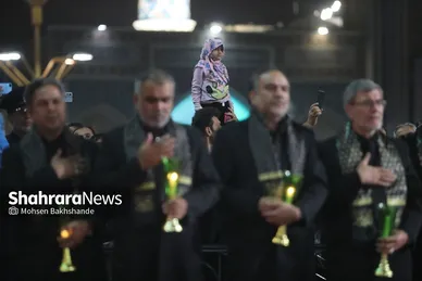 آیین خطبه خوانی شب شهادت امام رضا(ع) در حرم مطهر رضوی