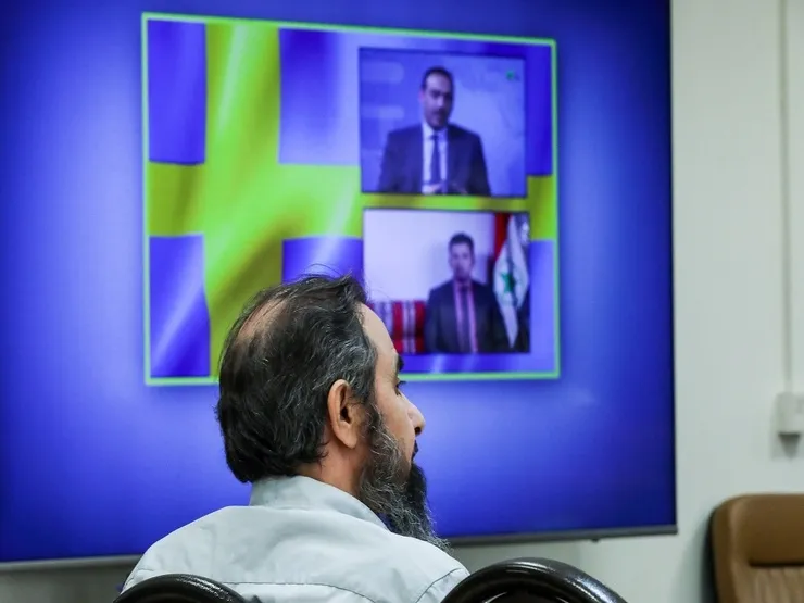 اعتراف سرکرده گروهک تروریستی حرکة النضال به چتر حمایتی دولت سوئد از وی| اقرار به همکاری با سرویس‌های اطلاعاتی عربستان