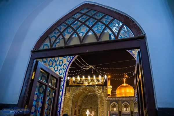 بارگاه ملکوتی رضوی در سوگ باب‌الحوائج(ع) سیاه‌پوش شد + تصاویر
