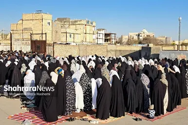 گزارش تصویری | نماز عید سعید فطر مهاجران افغانستانی در محله گلشهر مشهد