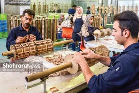 گفتگو&zwnj; با تولید&zwnj;کنندگان مشهدی به&zwnj;مناسبت روز صنعت و معدن | حرکت تولید در رودخانه خروشان صنعت