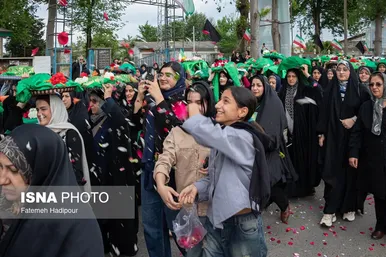 گزارش تصویری | کاروان زیر سایه خورشید - گیلان