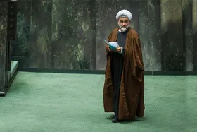 نوروزی: بحث خاص حجاب ما را از بحث اصلی اقتصاد غافل نکند