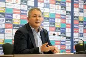 سایه اسکوچیچ روی سر پرسپولیس