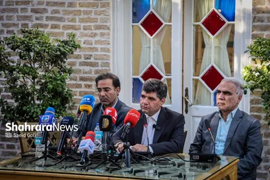 گزارش تصویری | نشست خبری فرماندار مشهد (۴ شهریورماه ۱۴۰۵)