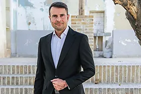 گلایه داور بین&zwnj;المللی فوتبال ساحلی مشهد از غیبت در جام&zwnj;جهانی