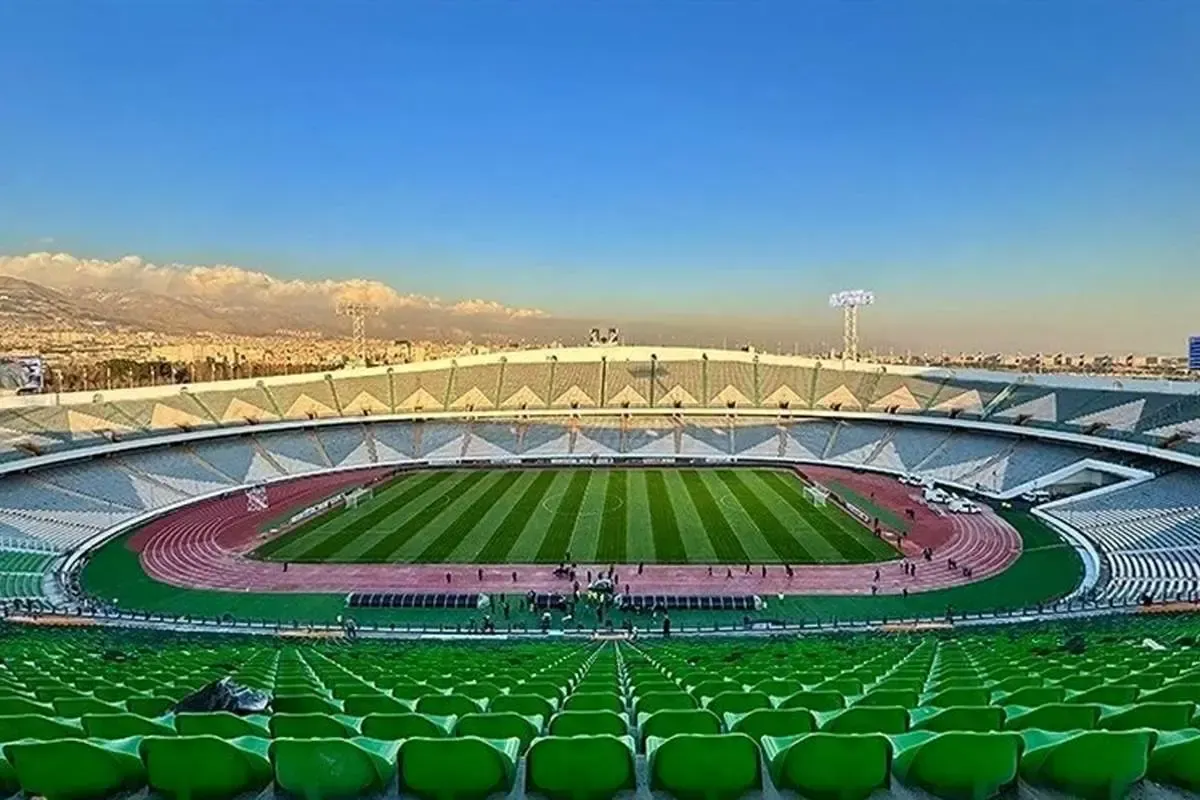 آزادی به شروع لیگ نمی‌رسد؛ افتتاح ورزشگاه در اواسط شهریور