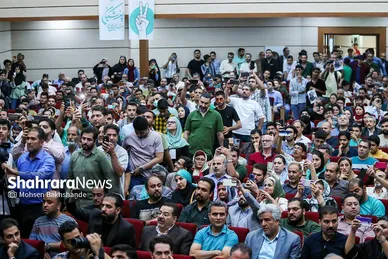 سفر تبلیغاتی محمدجواد ظریف به مشهد برای دور دوم انتخابات ۱۴۰۳