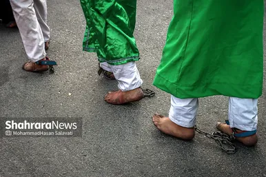 حرکت کاروان نمادین اسرای کربلا در مشهد