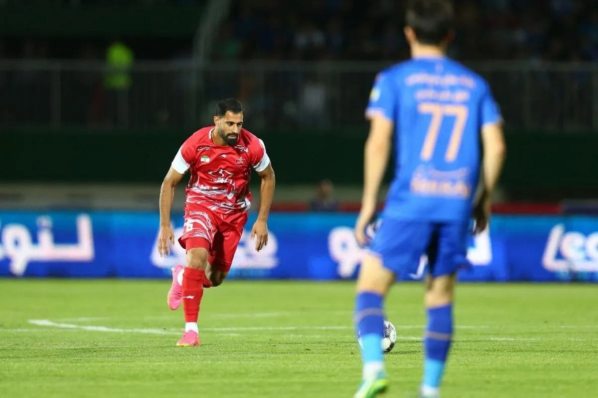 حدادی بازیکنان پرسپولیس را شارژ مالی کرد