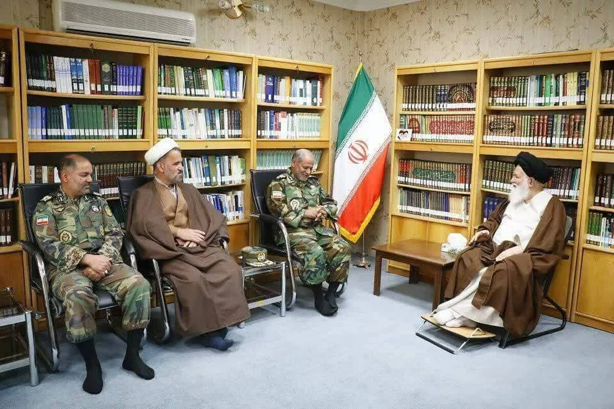 آیت‌الله علم‌الهدی: ارتش جمهوری اسلامی ایران، نیروی نظامی امام زمان (عج) است