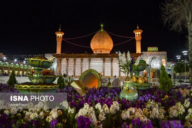 لحظه تحویل سال ۱۴۰۳ در حرم حضرت شاهچراغ (ع)