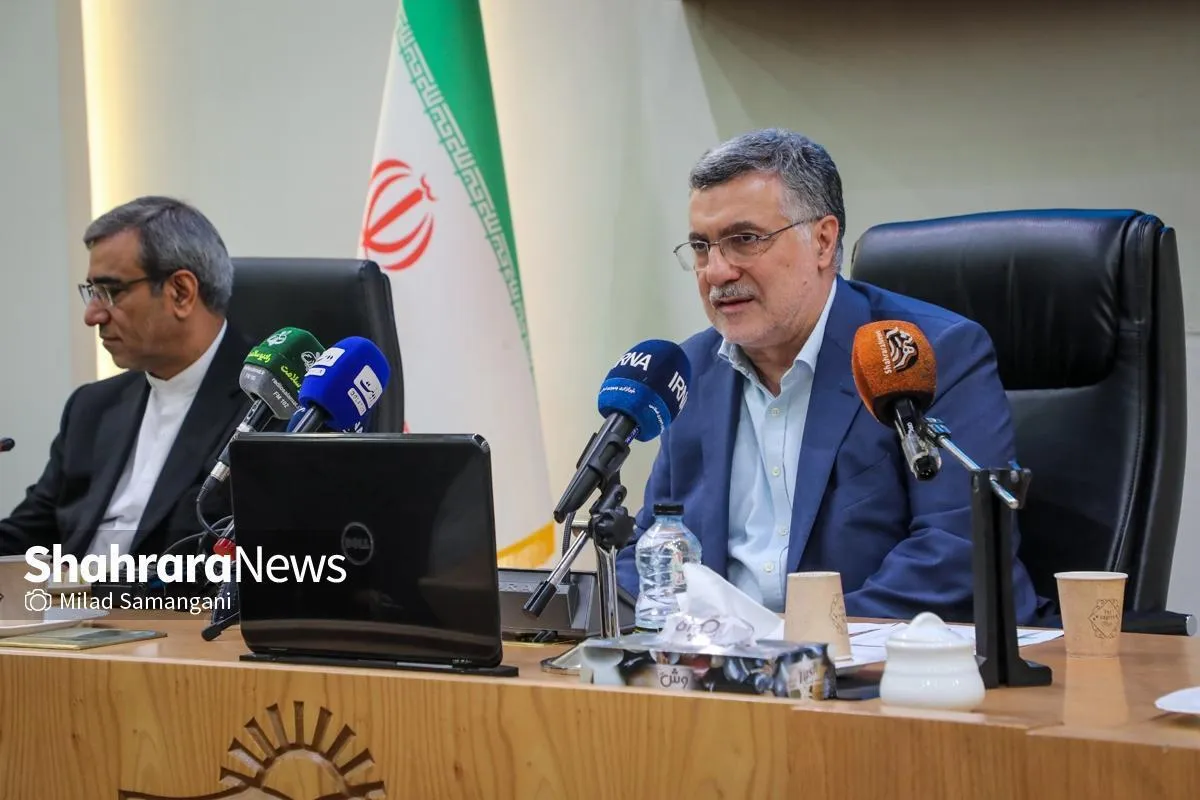 وزیر بهداشت: قیمت بالای دارو طبیعی است | افزایش پوشش بیمه‌ای برای جبران گرانی دارو در دستور کار است + فیلم