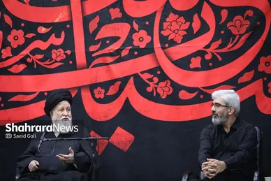 دیدار جمعی از خبرنگاران و کارمندان مؤسسه فرهنگی شهرآرا با نماینده ولی‌فقیه در خراسان‌رضوی