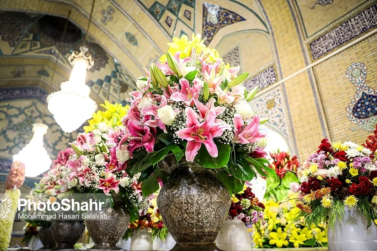 زیباسازی حرم امام‌رضا(ع) با ۳۰ هزار بوته گل به‌مناسبت عید فطر