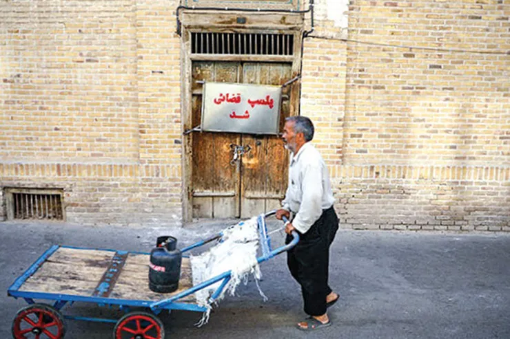 بازسازی تجارت‌خانه تاریخی مشهدی‌ها آغاز شد