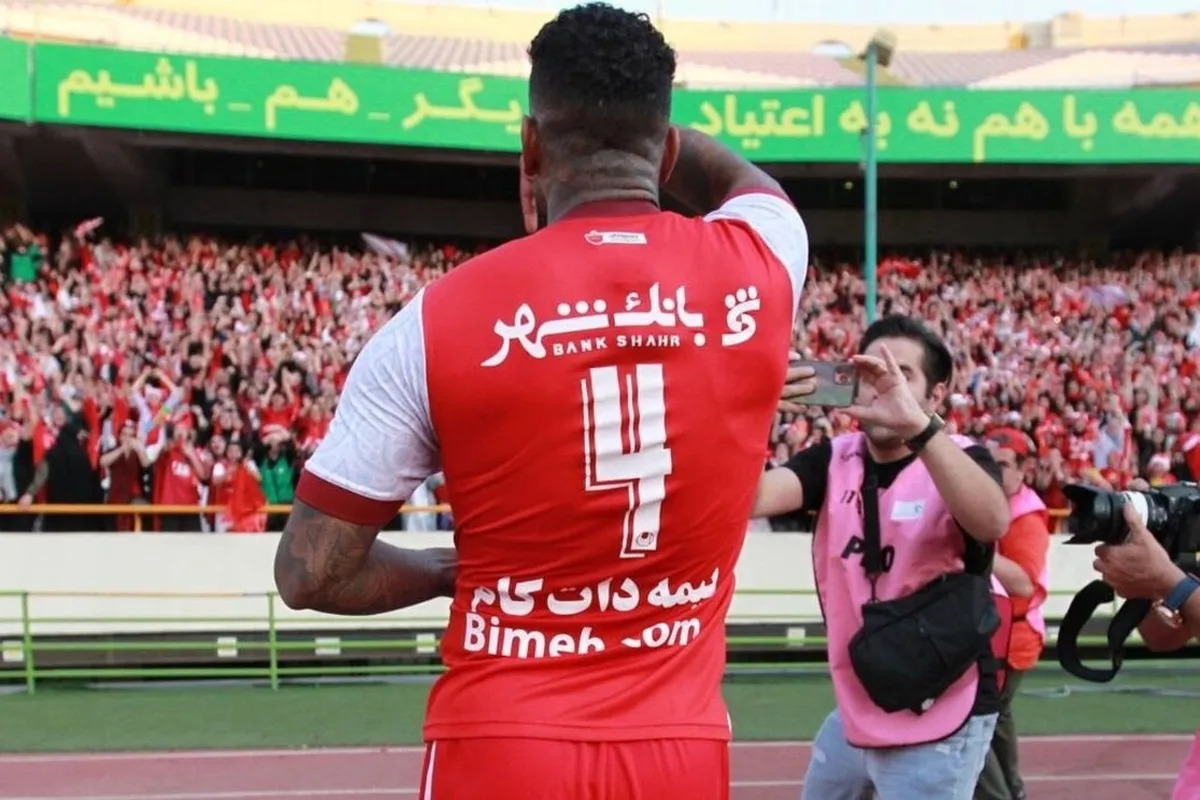 چرا بازگشت لوکادیا به پرسپولیس منتفی شد؟