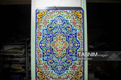گزارش تصویری | کاشی هفت رنگ مکتب شیراز