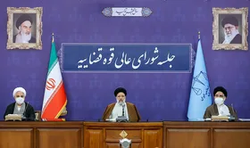 اعلام آمادگی آیت&zwnj;الله رئیسی برای برخورد با اخلال&zwnj;گران بازار ارز