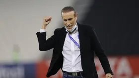 سرمربی پرسپولیس برترین مربی غرب آسیا