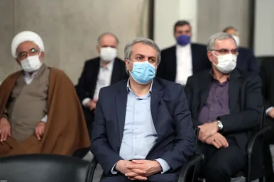 دیدار جمعی از مسئولان نظام و مهمانان شرکت کننده در کنفرانس وحدت اسلامی با رهبر معظم انقلاب