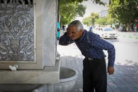 جبران کم آبی بدن با توصیه&zwnj;های مهم طب ایرانی