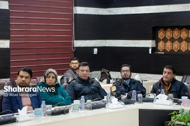 گزارش تصویری | نشست صمیمی شهردار مشهد با رانندگان و فعالان حوزه حمل و نقل
