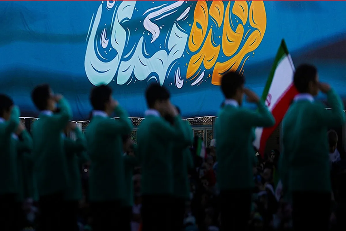 تقدیر از خواننده «فرمانده مهدی» در جشنواره موسیقی فجر