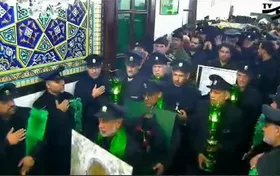 فیلم/طواف پیکر سپهبد شهید قاسم سلیمانی و همرزمان&zwnj;شان در حرم مطهر امام رضا(ع)