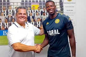 مهاجم پرسپولیسی در راه پرتغال