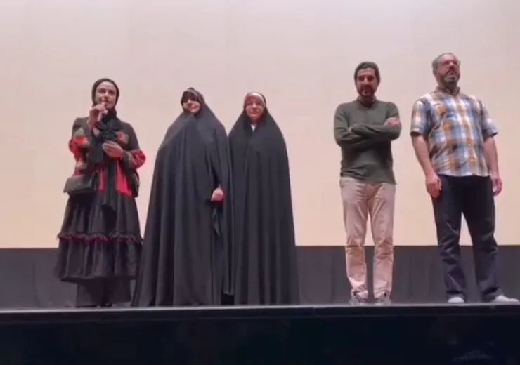 ویدئو | بغض مریلا زارعی در اکران مردمی فیلم «هناس» در مشهد