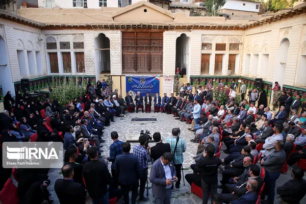 رونمایی از خودروی جدید «ایران خودرو» در منزل نیمایوشیج + عکس