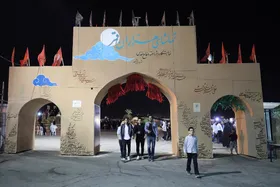 دیدار با &laquo;هزاران قمر&raquo; در گلزار شهدای مشهد | افطاری ساده در کنار مزار شهدا