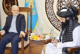 یک مقام طالبان در دیدار با سفیر ایران: تصمیم گرفته&zwnj;ایم که مهاجران را بازگردانیم