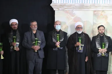 آیین خطبه خوانی شب شهادت امام رضا(ع) در حرم مطهر رضوی