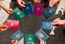 قوی&zwnj;ترین پاسپورت&zwnj;های دنیا در سال ۲۰۲۲ کدام&zwnj;اند؟