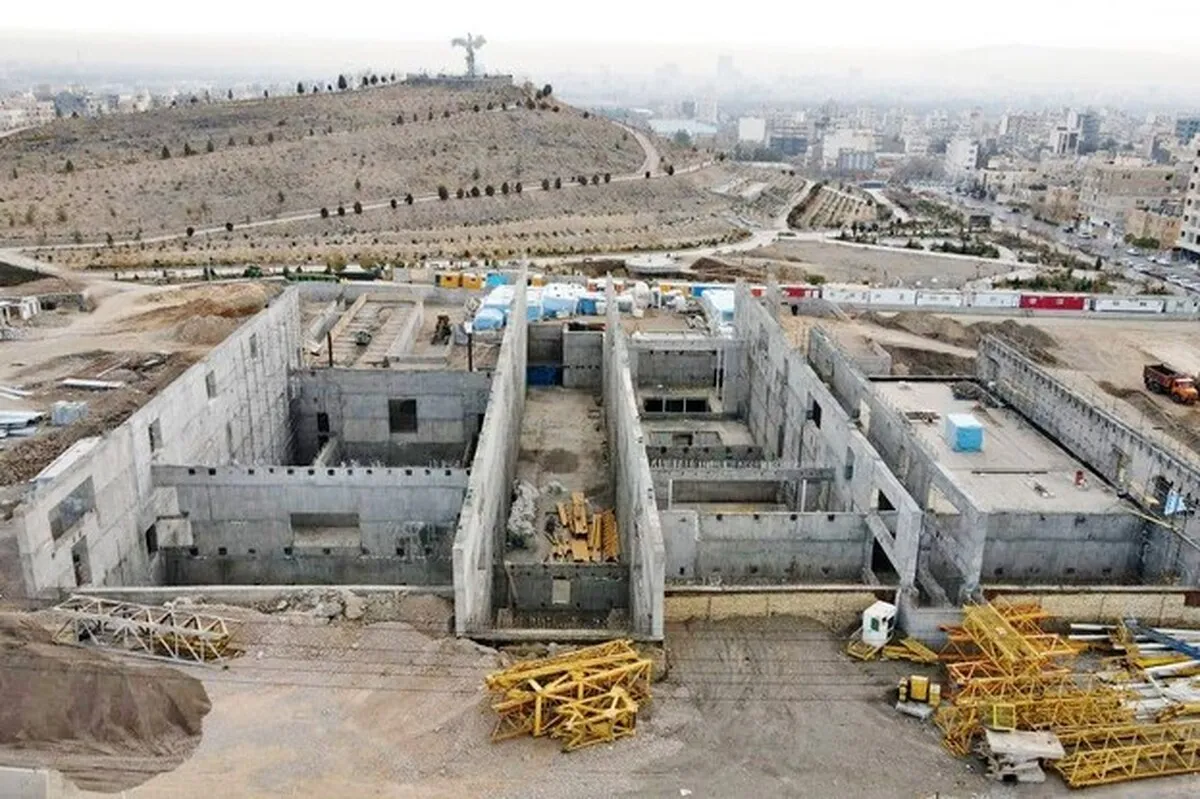 وعده استاندار خراسان رضوی برای بهره‌برداری از پروژه ۷ ساله پردیس تئاتر مشهد