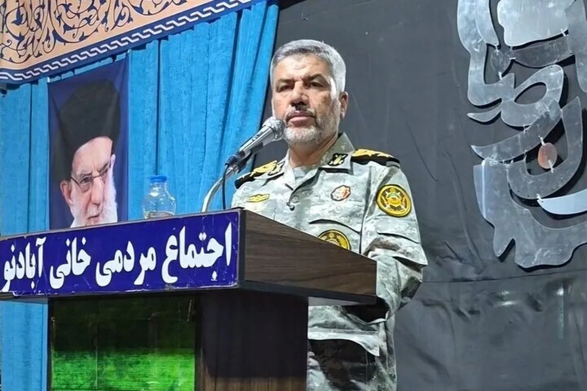 سرتیپ اکرمی نیا: نیرو‌های مسلح سر سوزنی بر سر تنگه هرمز کوتاه نخواهند آمد