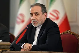 عراقچی: انتخاب پیش روی آمریکا روشن است | بازگشایی تنگه هرمز در گرو پایان تجاوز