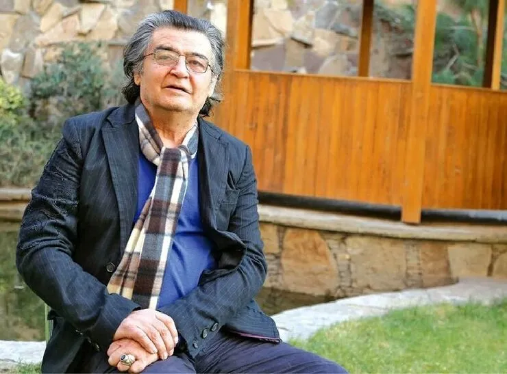 رونمایی از مستند زندگی «رضا رویگری» در مراسم تجلیلش در صداوسیما