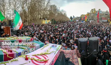 تشییع دو تن از شهدای حمله تروریستی کرمان در مشهد